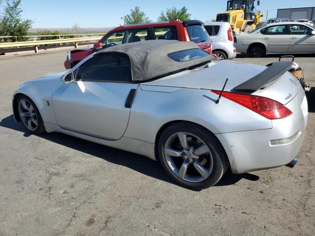 JN1AZ36A26M450068 - 2006 NISSAN 350Z ROADSTER SILVER photo 2