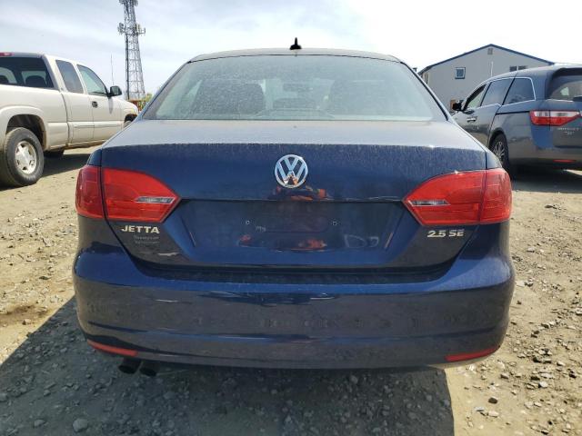 3VWDP7AJ7DM450130 - 2013 VOLKSWAGEN JETTA SE BLUE photo 6