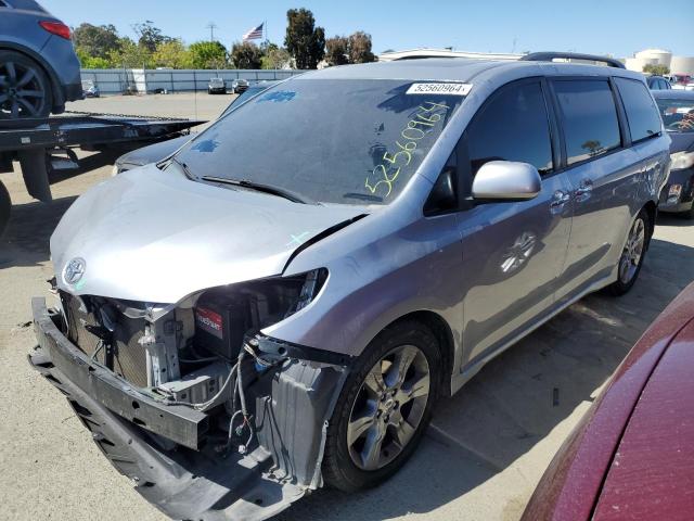 2013 TOYOTA SIENNA SPORT, 