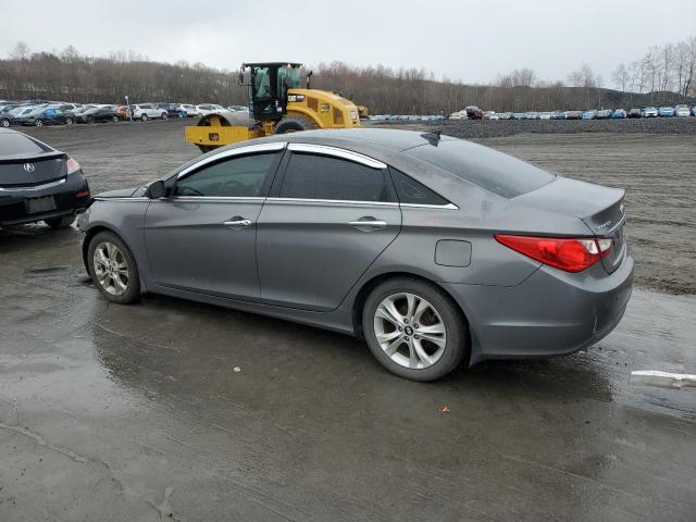 5NPEC4AC2CH406480 - 2012 HYUNDAI SONATA SE ნაცრისფერი ფოტო 2