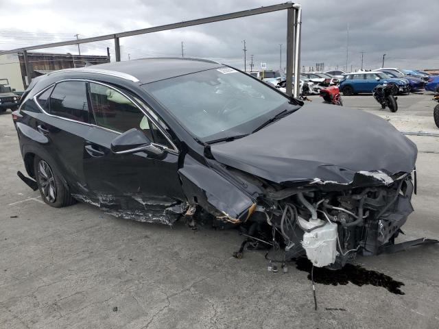 JTJYARBZ1K2117106 - 2019 LEXUS NX 300 BASE შავი ფოტო 4