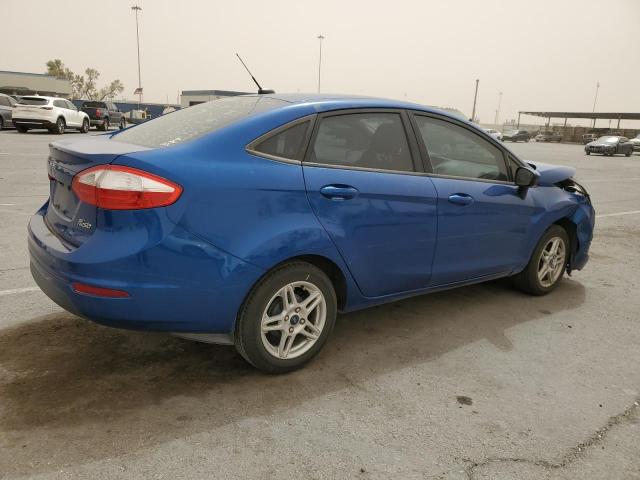 3FADP4BJ7JM146488 - 2018 FORD FIESTA SE BLUE photo 3