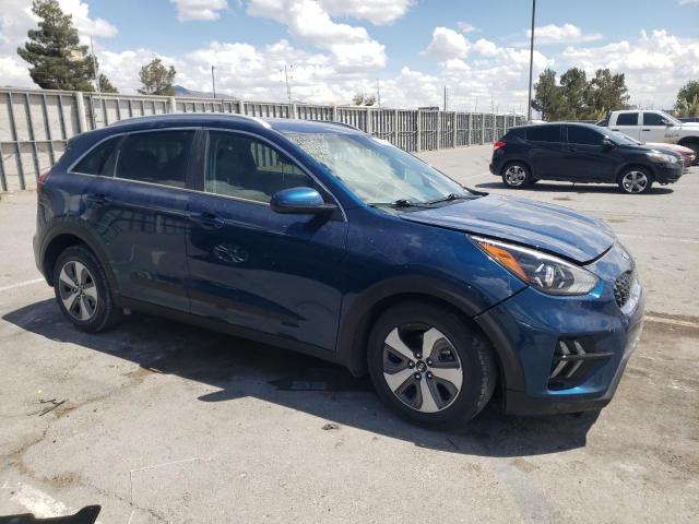 KNDCB3LC7L5396711 - 2020 KIA NIRO LX BLUE photo 4