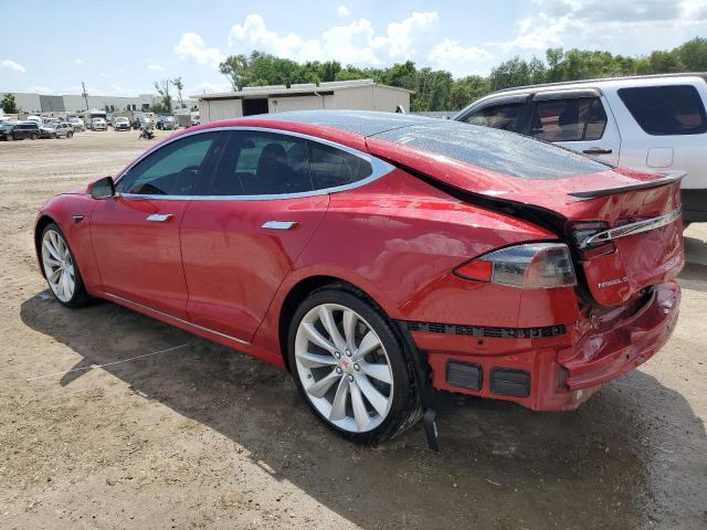 5YJSA1E16HF203128 - 2017 TESLA MODEL S Червоний фото 2