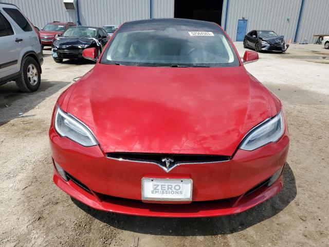 5YJSA1E16HF203128 - 2017 TESLA MODEL S Червоний фото 5