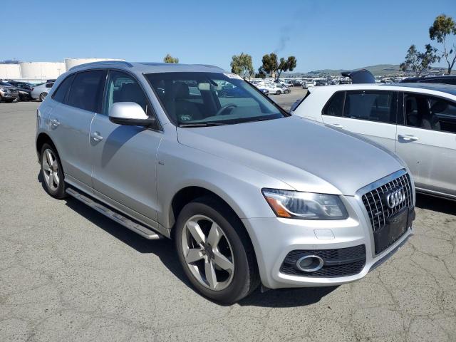 WA1WKAFP6BA028245 - 2011 AUDI Q5 PRESTIGE 银色 照片 4