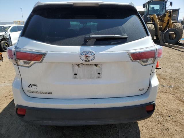 5TDZARFH2FS011075 - 2015 TOYOTA HIGHLANDER LE WHITE photo 6