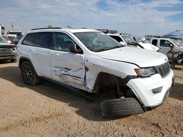 1C4RJFLG5HC778367 - 2017 JEEP GRAND CHER TRAILHAWK WHITE photo 4