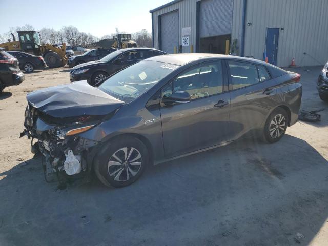 JTDKARFP4H3064941 - 2017 TOYOTA PRIUS PRIM GRAY photo 1