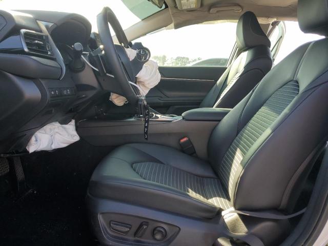 4T1G11AK1RU261933 - 2024 TOYOTA CAMRY SE NIGHT SHADE WHITE photo 7