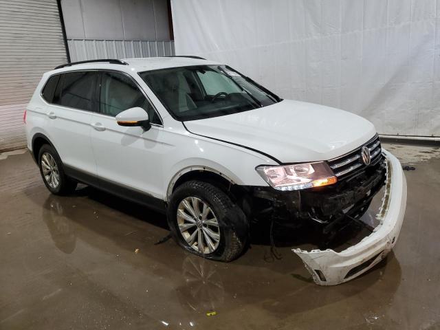 3VV3B7AX6JM212073 - 2018 VOLKSWAGEN TIGUAN SE WHITE photo 4