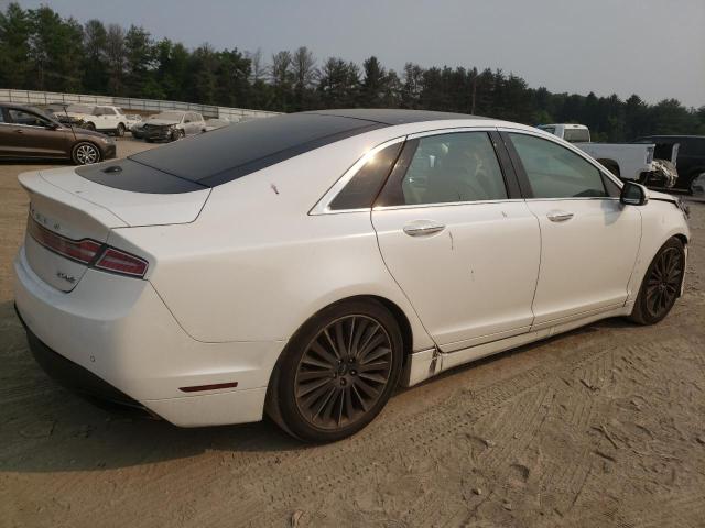 3LN6L2J90DR815424 - 2013 LINCOLN MKZ WHITE photo 3