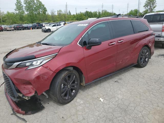 5TDDRKEC1NS112834 - 2022 TOYOTA SIENNA XSE RED photo 1