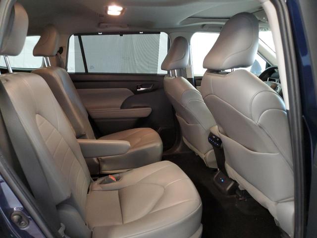 5TDHZRBH8NS566380 - 2022 TOYOTA HIGHLANDER XLE 蓝色 照片 11