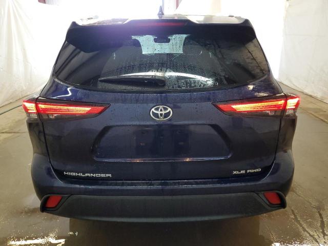 5TDHZRBH8NS566380 - 2022 TOYOTA HIGHLANDER XLE 蓝色 照片 6