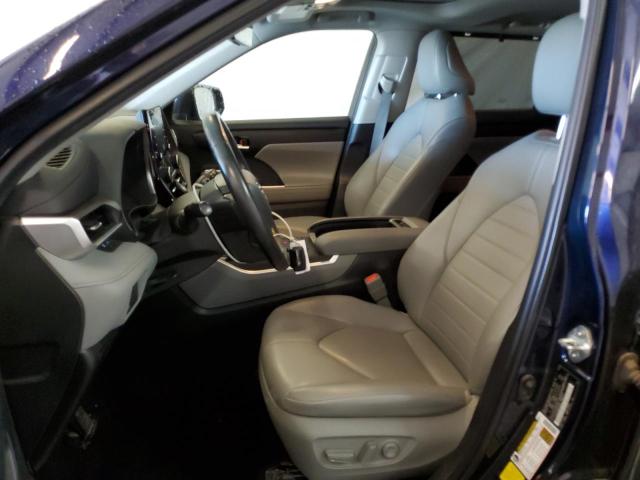 5TDHZRBH8NS566380 - 2022 TOYOTA HIGHLANDER XLE 蓝色 照片 7