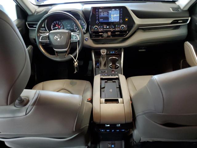 5TDHZRBH8NS566380 - 2022 TOYOTA HIGHLANDER XLE 蓝色 照片 8