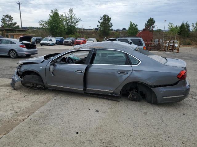 1VWDT7A37HC051027 - 2017 VOLKSWAGEN PASSAT R-LINE ლურჯი ფოტო 2