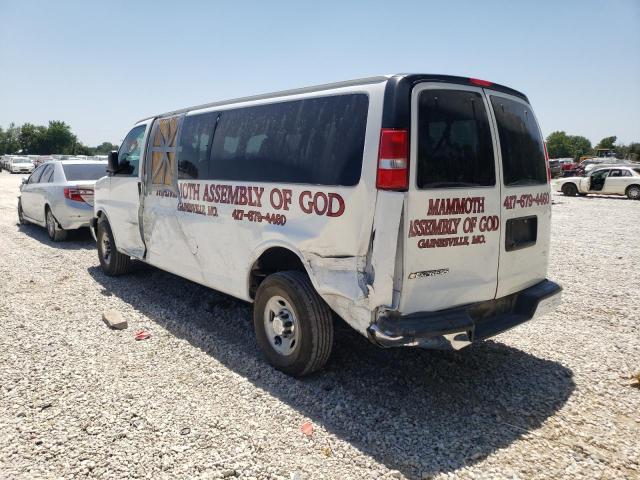 1GAZGPFP3K1236597 - 2019 CHEVROLET EXPRESS G3 LT WHITE photo 3