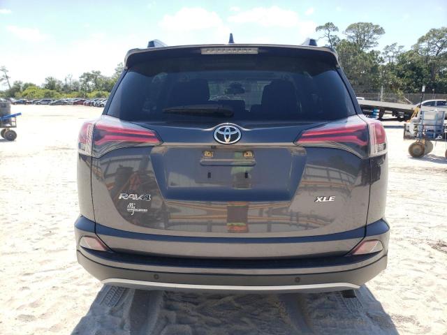 JTMWFREV0HJ710474 - 2017 TOYOTA RAV4 XLE GRAY photo 6