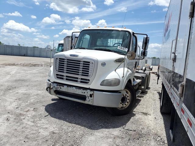 1FUJC5DV5FHGD2587 - 2015 FREIGHTLINER M2 112 MEDIUM DUTY WHITE photo 2