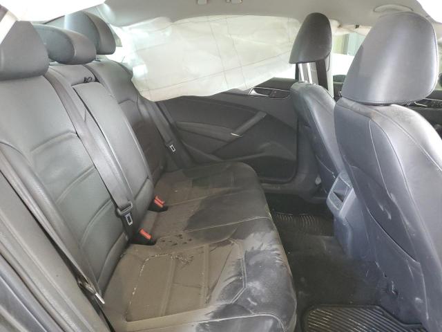 1VWDT7A39HC068170 - 2017 VOLKSWAGEN PASSAT R-LINE ნაცრისფერი ფოტო 10