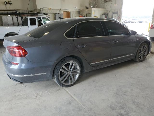 1VWDT7A39HC068170 - 2017 VOLKSWAGEN PASSAT R-LINE ნაცრისფერი ფოტო 3