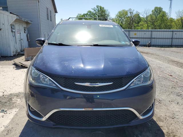 2C4RC1BG3JR246756 - 2018 CHRYSLER PACIFICA TOURING L BLUE photo 5