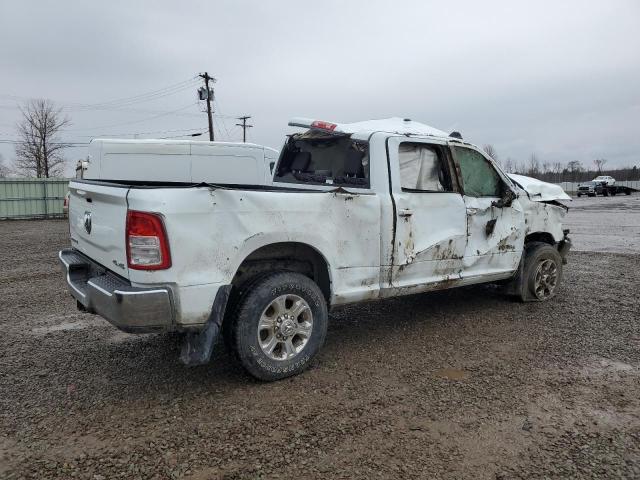 3C6UR5DL5NG410375 - 2022 RAM 2500 BIG HORN/LONE STAR WHITE photo 3