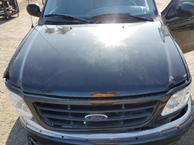 1FTZX17211KA28136 - 2001 FORD F150 BLACK photo 11