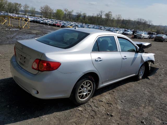 2T1BU4EE5AC249765 - 2010 TOYOTA COROLLA BASE SILVER photo 3