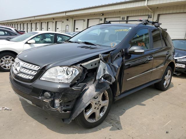 4JGBB22E38A419811 - 2008 MERCEDES-BENZ ML 320 CDI BLACK photo 1