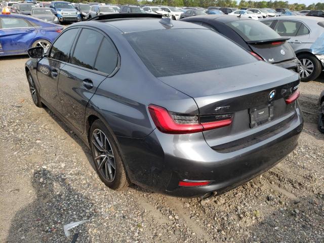 3MW5R7J55K8B02446 - 2019 BMW 330XI GRAY photo 2