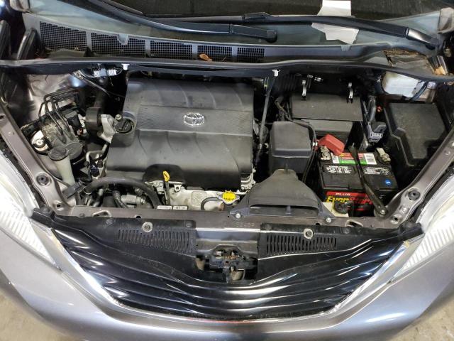 5TDKK3DC5ES449574 - 2014 TOYOTA SIENNA LE GRAY photo 11