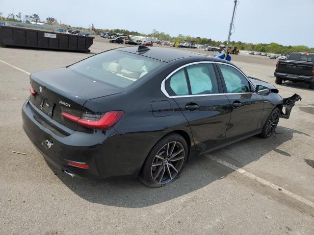 3MW5R7J04N8C43338 - 2022 BMW 330XI BLACK photo 3