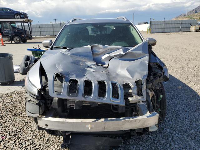 1C4PJLCSXEW102114 - 2014 JEEP CHEROKEE LATITUDE SILVER photo 5