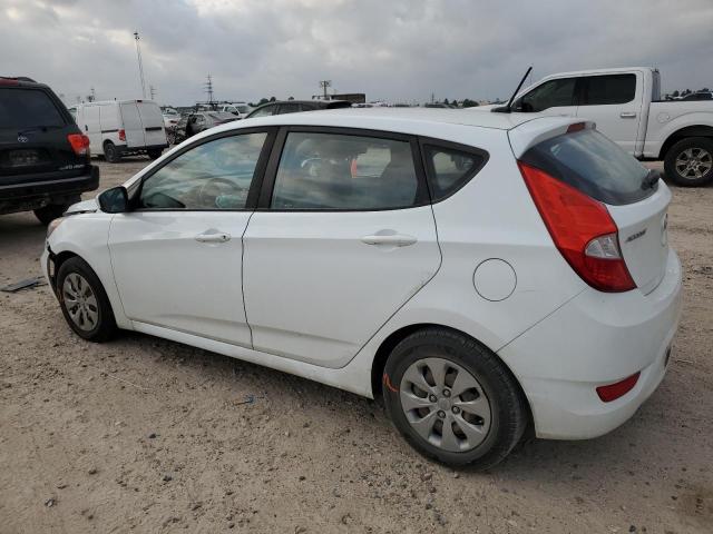 KMHCT5AE4HU313063 - 2017 HYUNDAI ACCENT SE WHITE photo 2