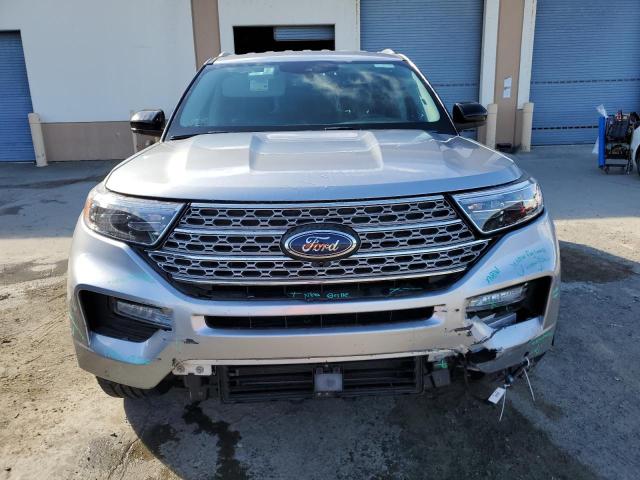 1FMSK8FHXNGA52163 - 2022 FORD EXPLORER LIMITED SILVER photo 5