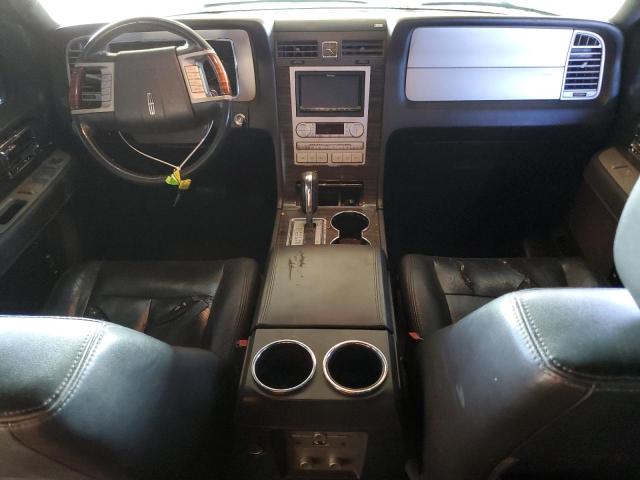 5LMFU27548LJ11407 - 2008 LINCOLN NAVIGATOR BLACK photo 8
