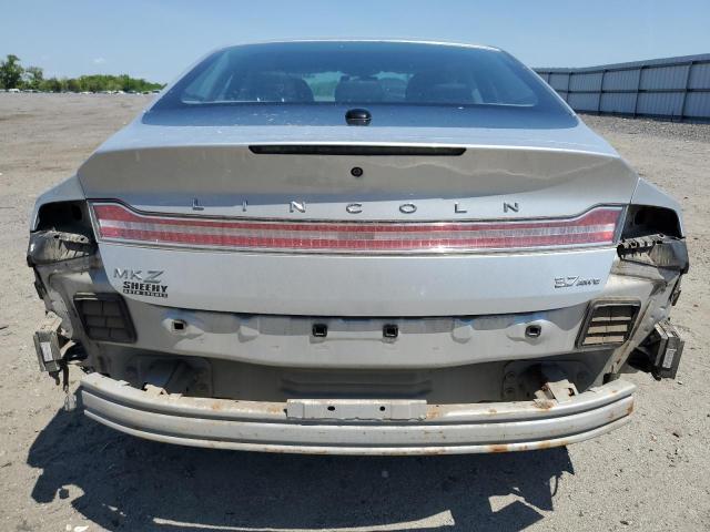 3LN6L2JK8DR807669 - 2013 LINCOLN MKZ SILVER photo 6