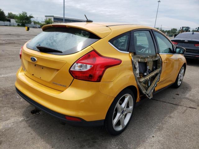 1FAHP3N21CL323718 - 2012 FORD FOCUS TITANIUM YELLOW photo 3