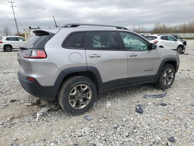 1C4PJMBX2KD186536 - 2019 JEEP CHEROKEE TRAILHAWK SILVER photo 3