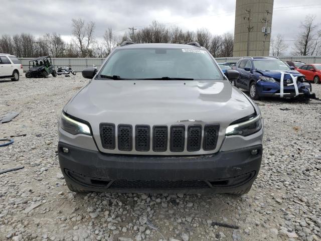 1C4PJMBX2KD186536 - 2019 JEEP CHEROKEE TRAILHAWK SILVER photo 5