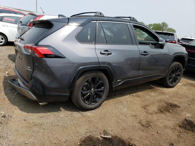 2T3E6RFV6NW037147 - 2022 TOYOTA RAV4 XSE GRAY photo 3