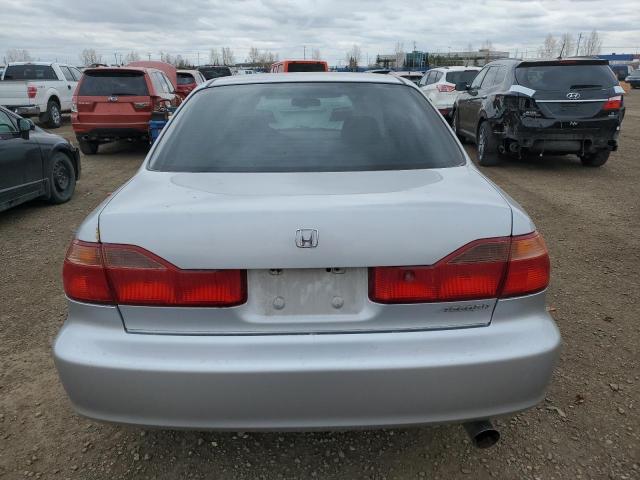 1HGCG5648XA803127 - 1999 HONDA ACCORD LX SILVER photo 6