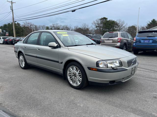 YV1TS94D711155885 - 2001 VOLVO S80 银色 照片 1