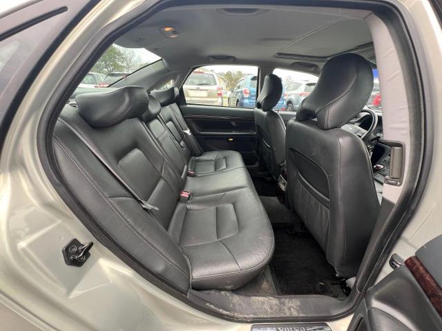 YV1TS94D711155885 - 2001 VOLVO S80 银色 照片 6