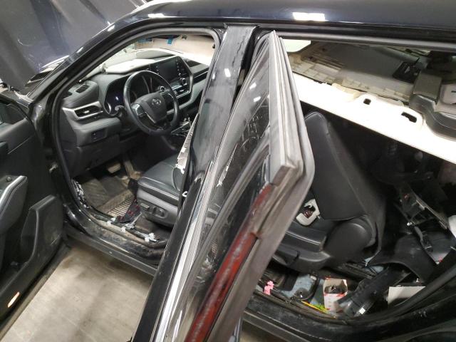5TDHZRBH0MS063991 - 2021 TOYOTA HIGHLANDER XLE BLACK photo 8