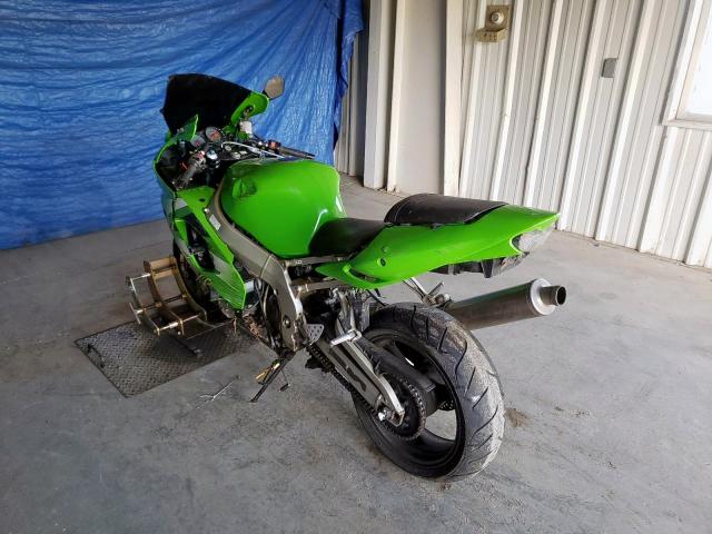 JKAZX2F192A000083 - 2002 KAWASAKI ZX900 F1 ZX-9R GREEN photo 3