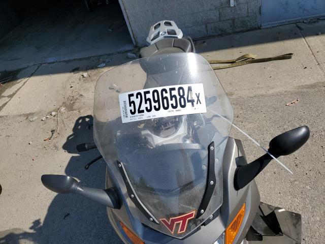 WB1053900AZV97280 - 2010 BMW K1300GT GT GRAY photo 5